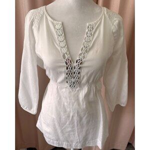 Ann Taylor white with silver sequin detail blouse size 6